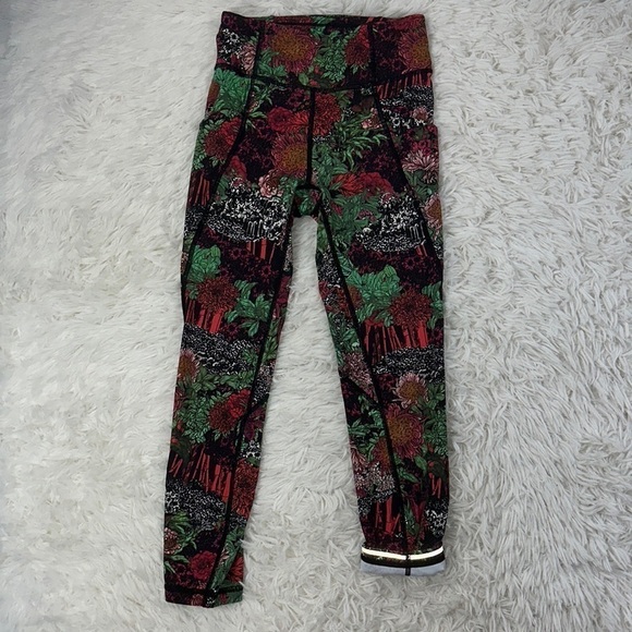 Lululemon Time To Sweat Crop *23" Zen Garden Multi - Picture 1 of 5
